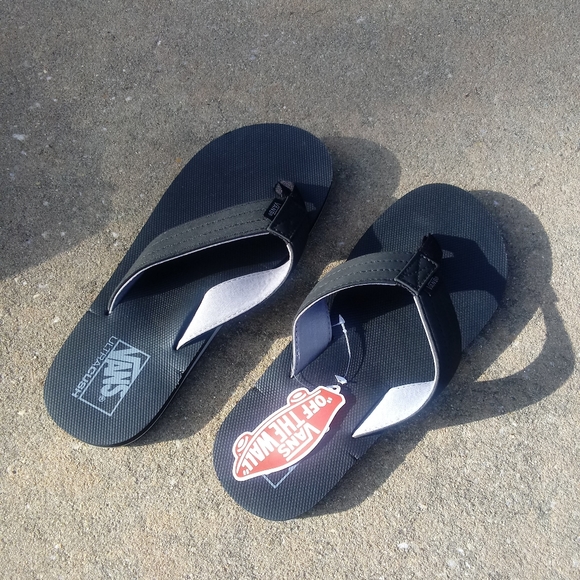 T STREET VANS FLIP FLOP - Picture 3 of 3